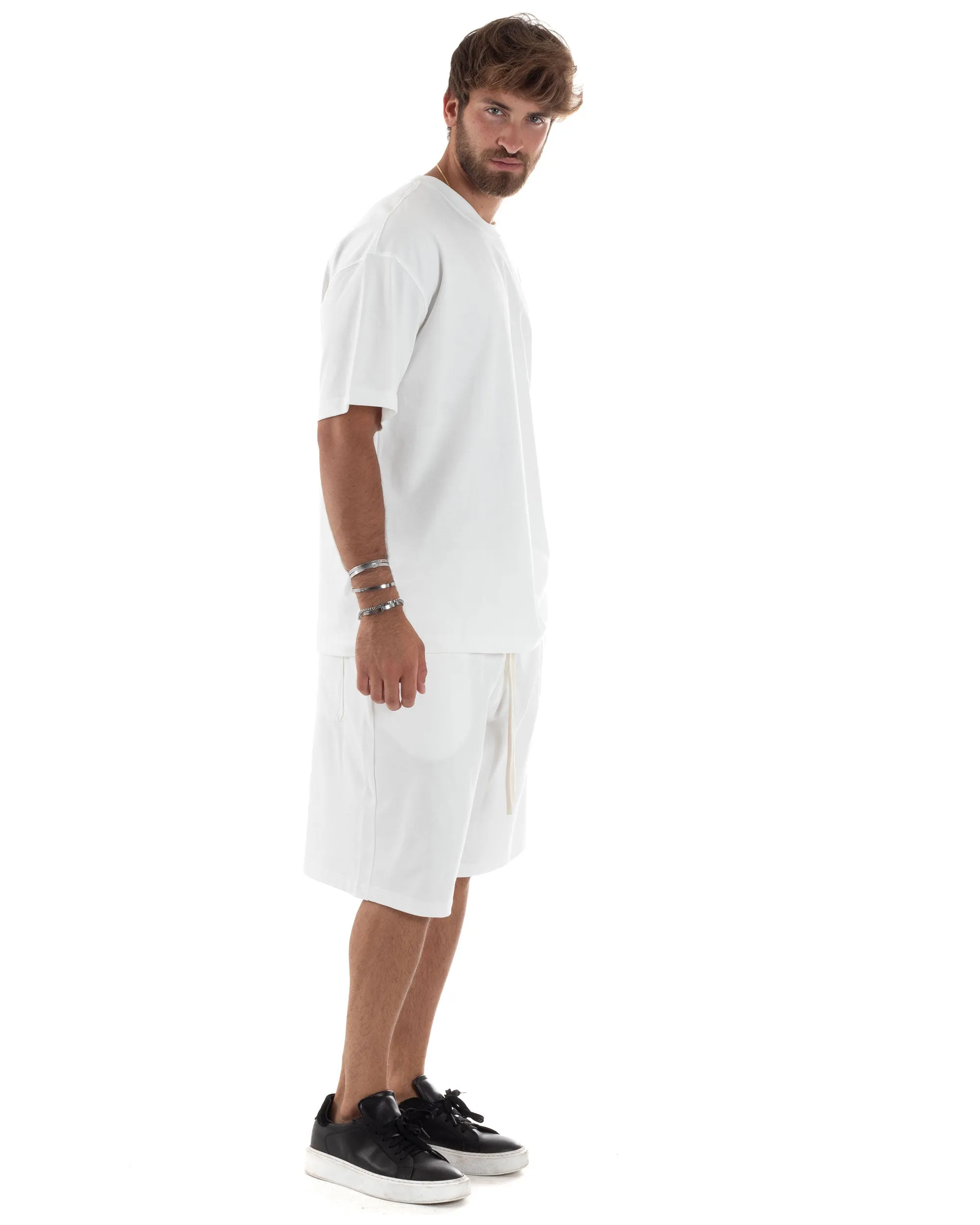 Completo Set Coordinato Uomo Cotone Outfit Basic Casual T-shirt Girocollo Bermuda Con Laccio Pantalaccio Regular Fit Bianco GIOSAL-OU2458A