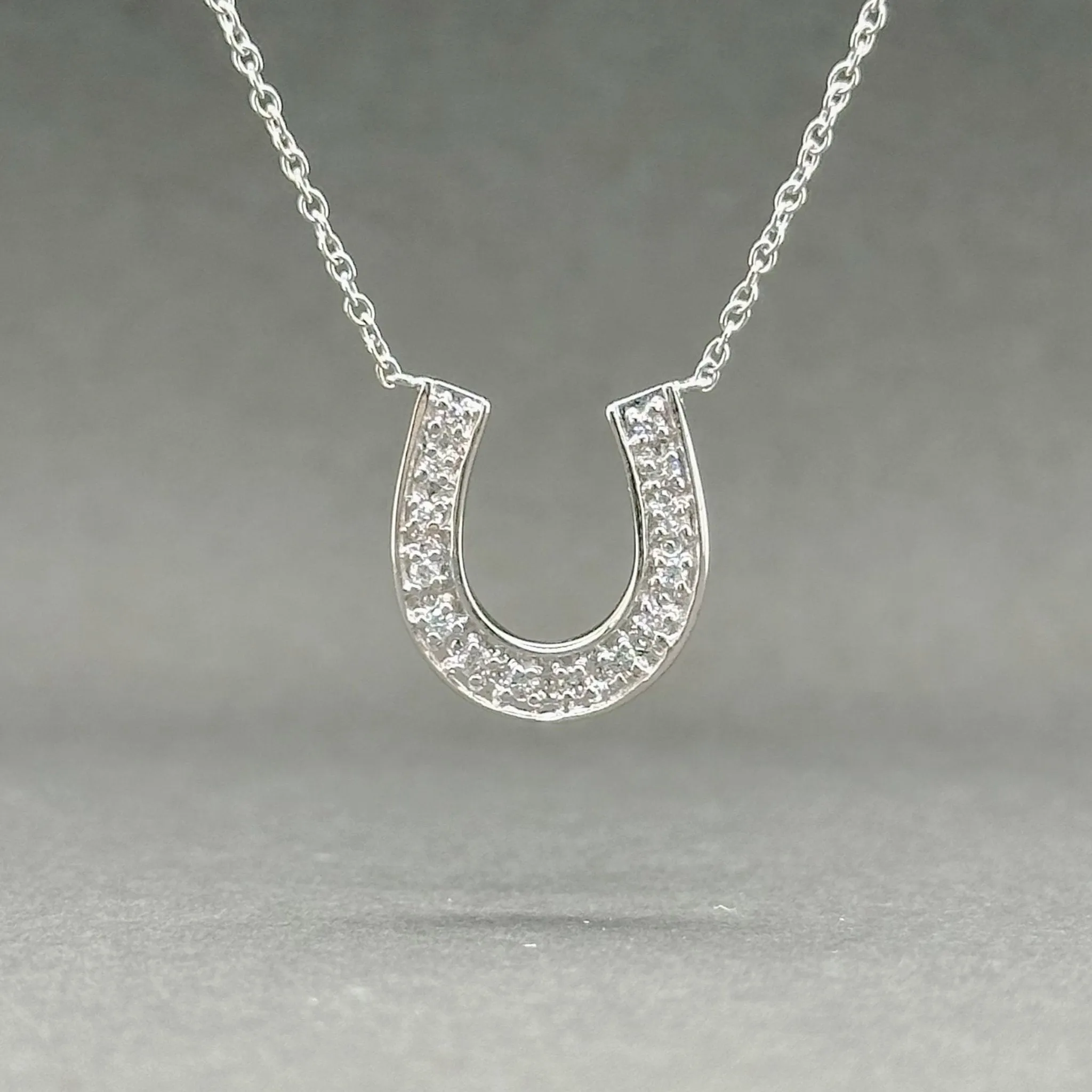 Estate 14K W Gold 0.09ctw H-I/VS2 Diamond Horse Shoe Necklace